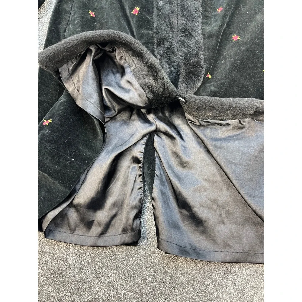 Vintage Gymboree Holiday Magic Velvet Faux Fur Embroidered Coat Girls Size 9
